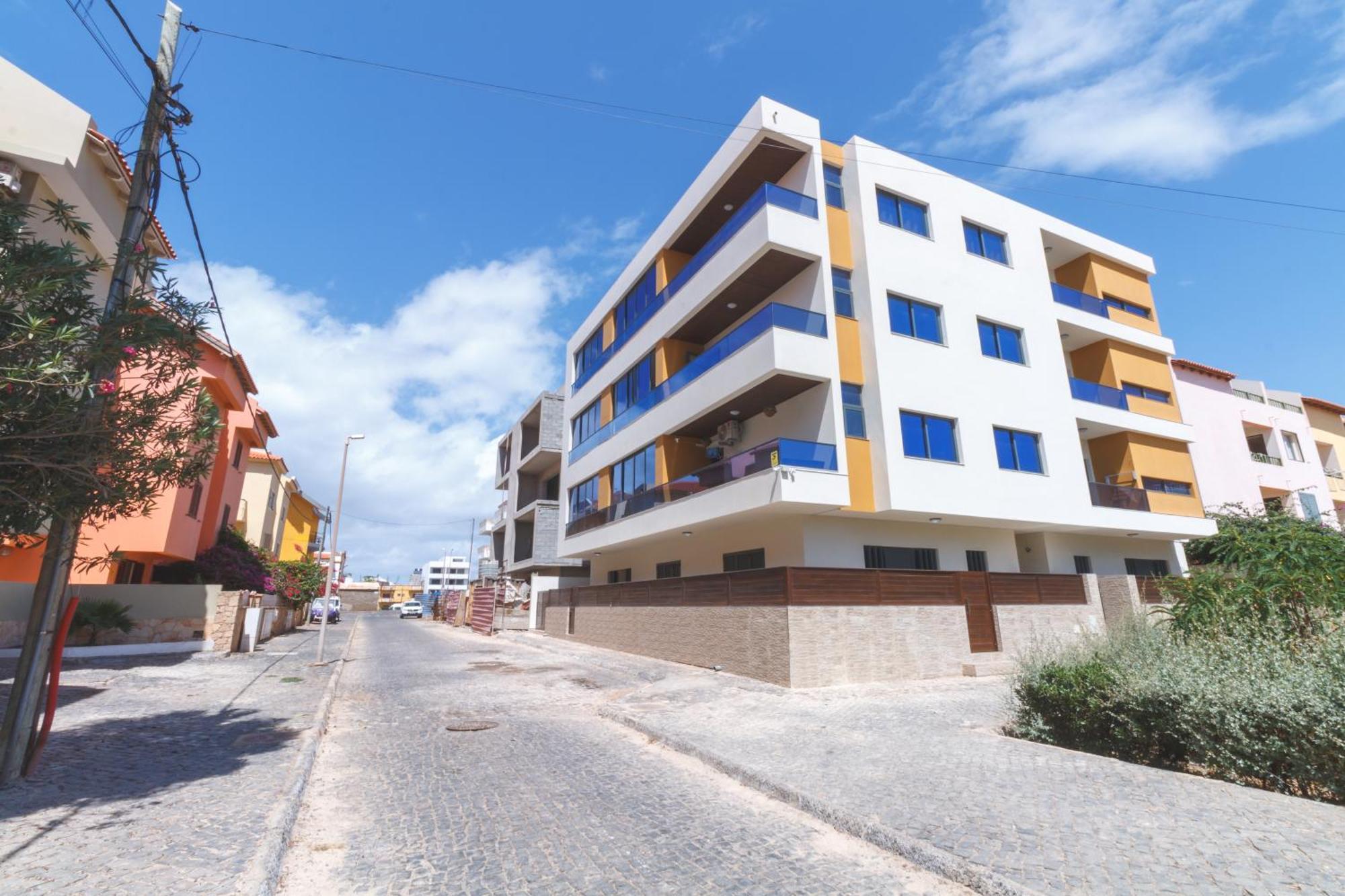 Brand New Spacious T3 Apartment In Santa Maria Bagian luar foto