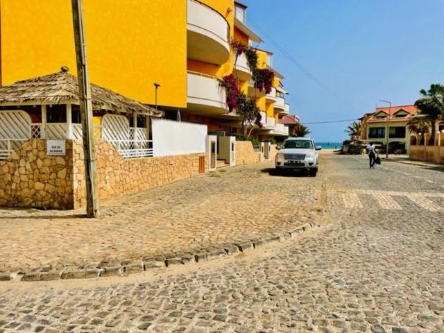 Brand New Spacious T3 Apartment In Santa Maria Bagian luar foto