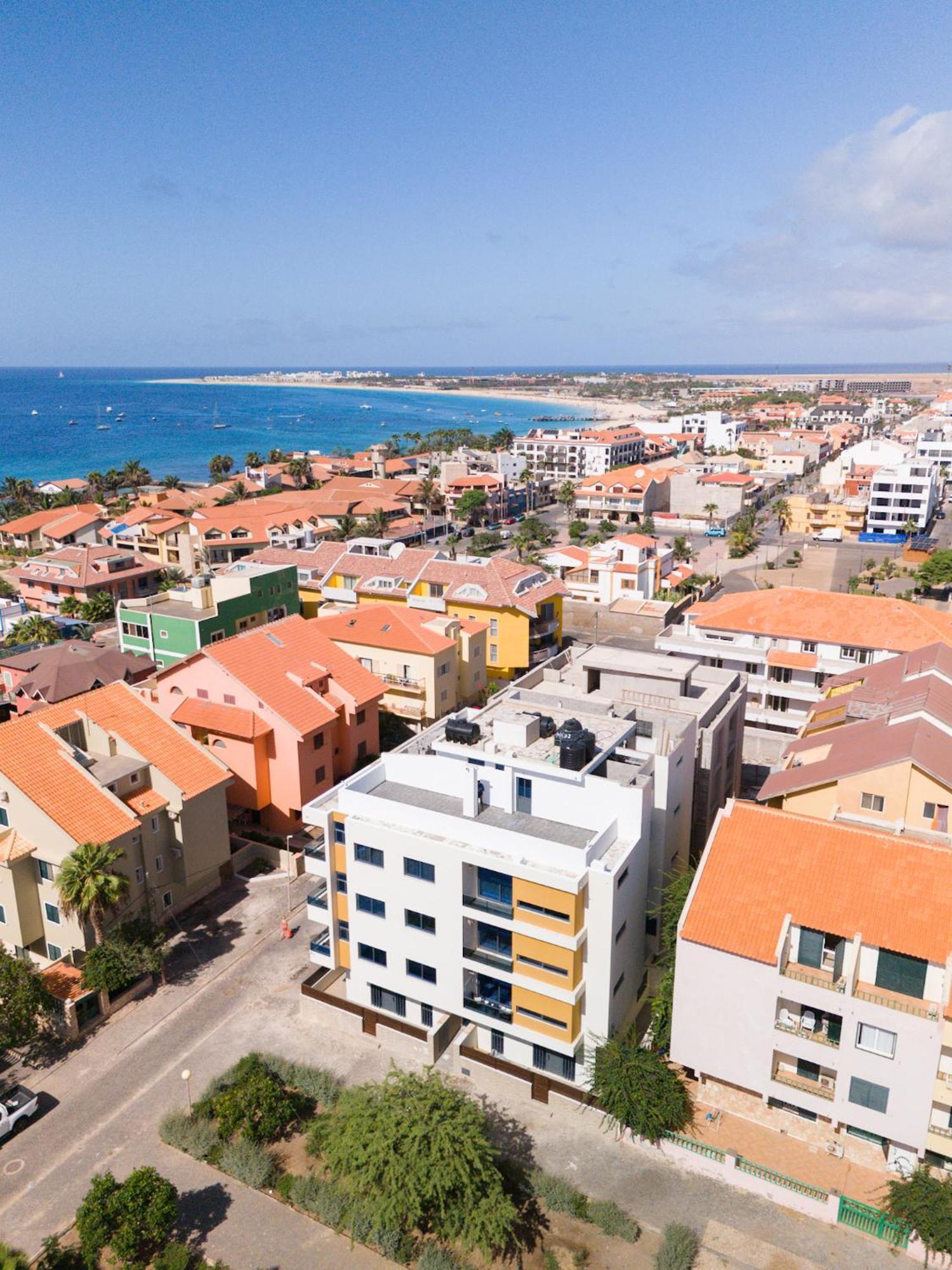 Brand New Spacious T3 Apartment In Santa Maria Bagian luar foto