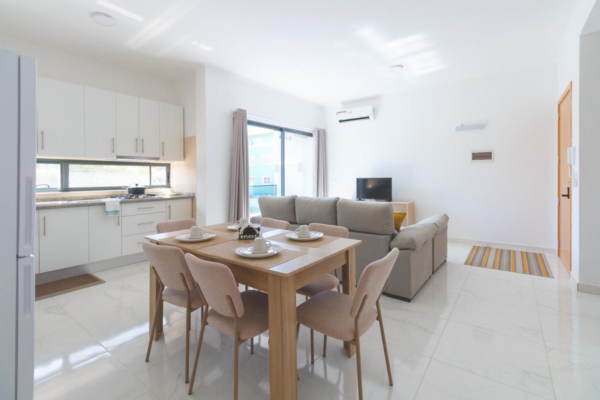Brand New Spacious T3 Apartment In Santa Maria Bagian luar foto