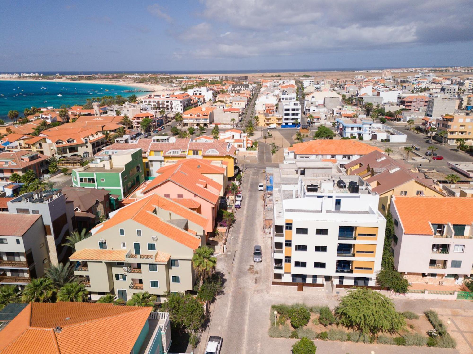 Brand New Spacious T3 Apartment In Santa Maria Bagian luar foto
