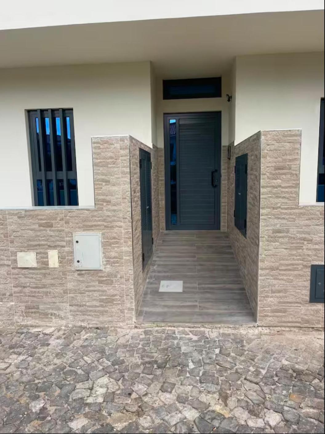 Brand New Spacious T3 Apartment In Santa Maria Bagian luar foto